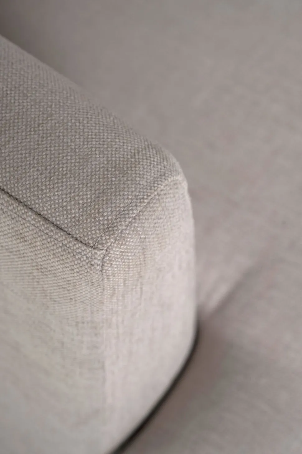 Ava beige - 60x60x60 cm