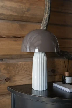 Bordlampe brun - 24x24x37 cm