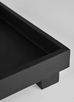 Brett svart - 40x30x8 cm