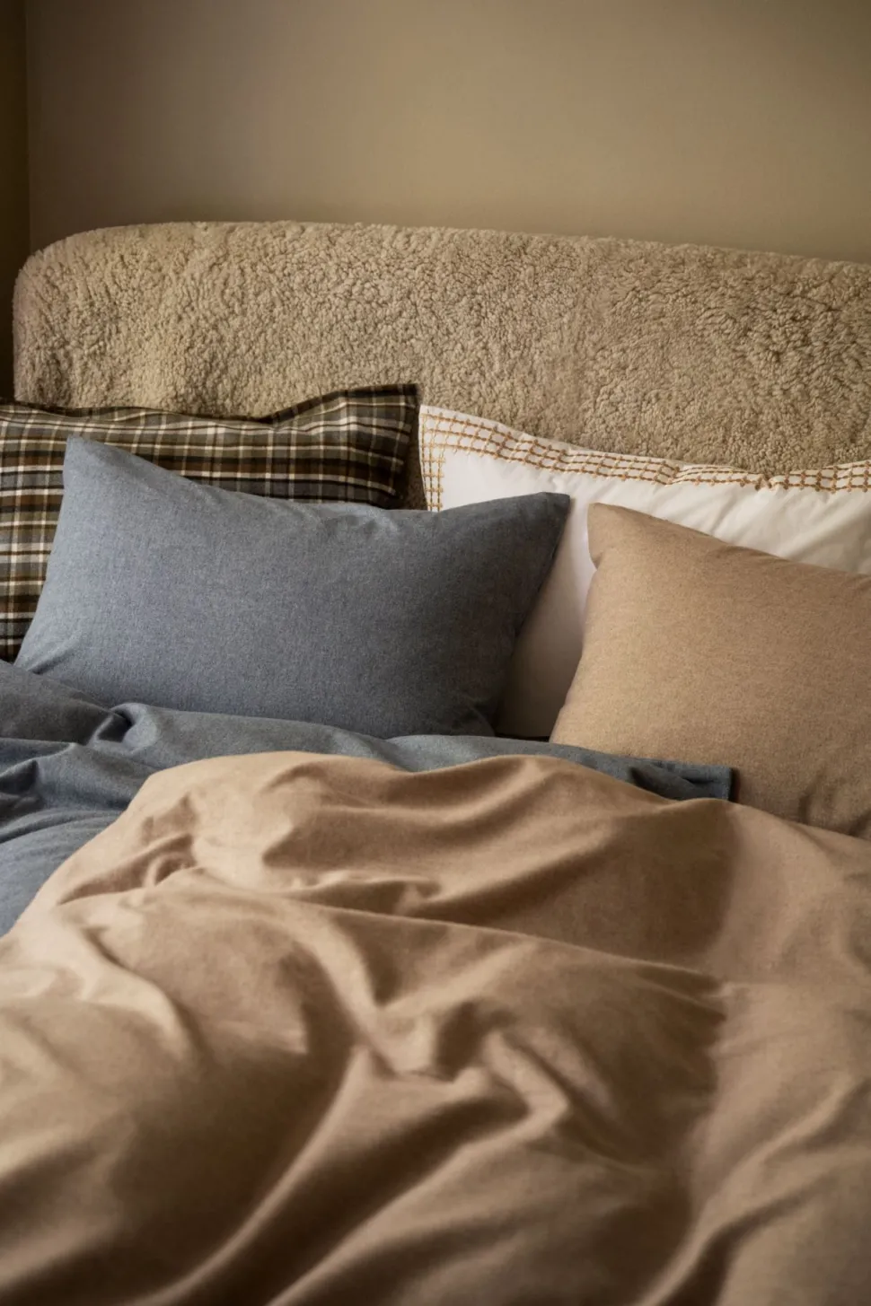 Garnfarget flanell sengesett sand - 140x200 cm