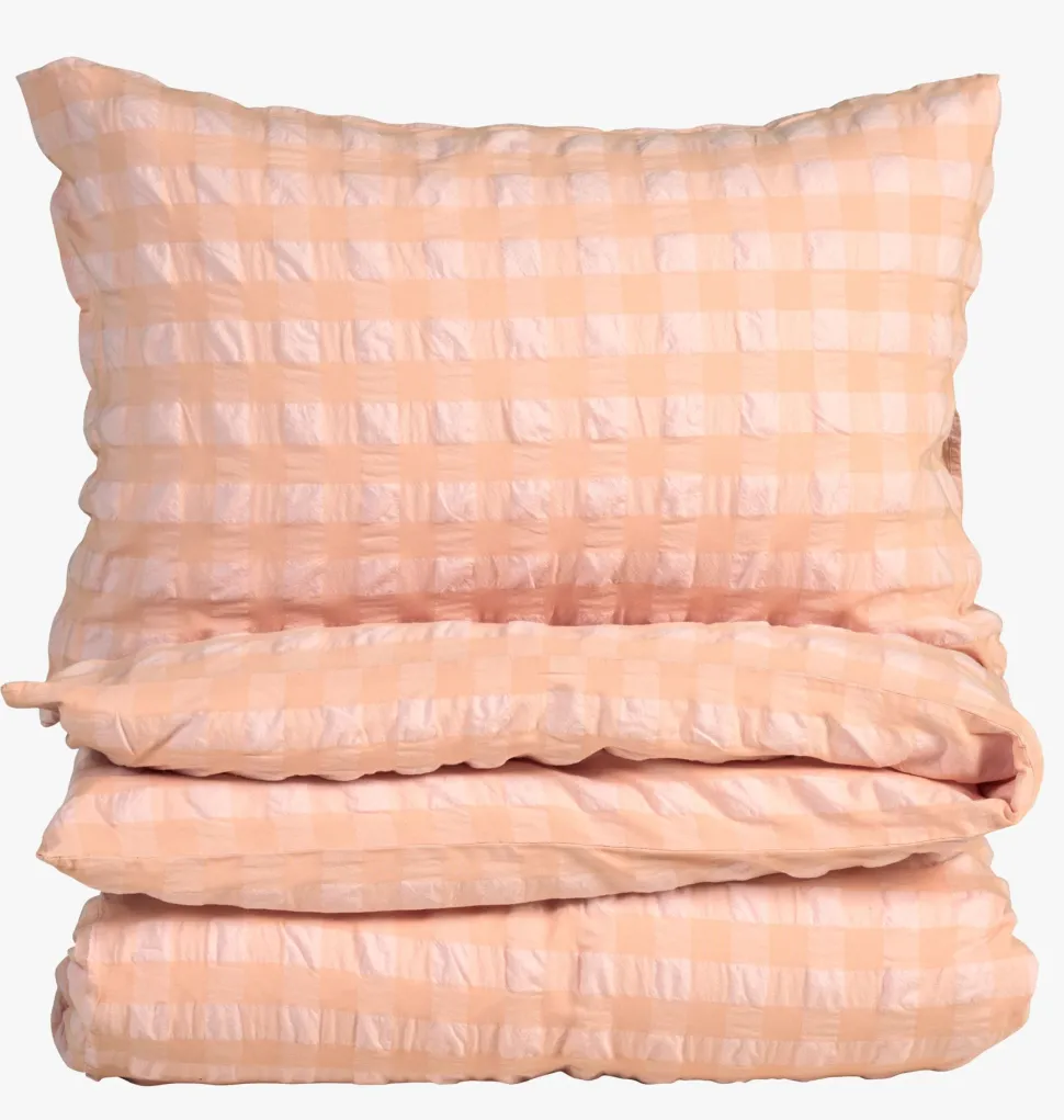 Garnfarget krepp sengesett korall - 140x200+50x70 cm