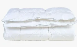 Helårs fiberdyne hvit - 140x200 cm