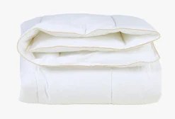Helårs fiberdyne hvit - 140x200 cm