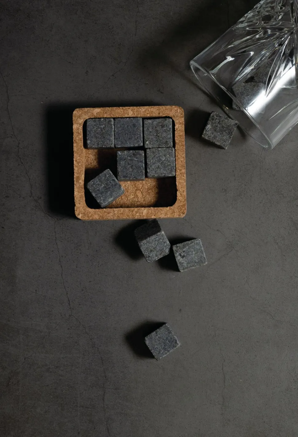 Isbiter grå - 7,8x7,8x2,9 cm