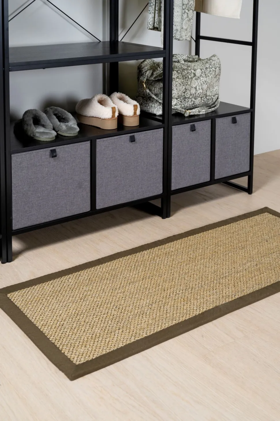 Klesstativ svart - 84x46,5x215 cm