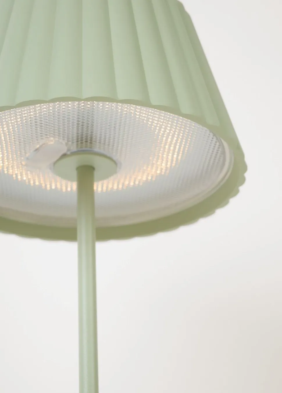 Led lampe lindegrønn - 37,5 cm ø13,5