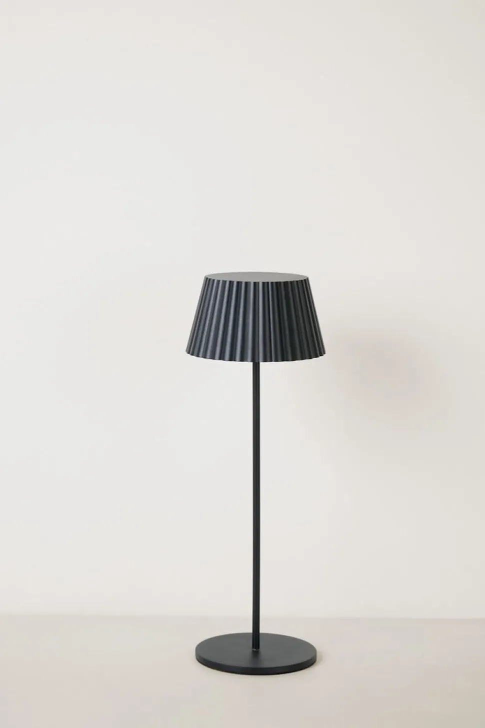 Led lampe svart - 37,5 cm ø13,5