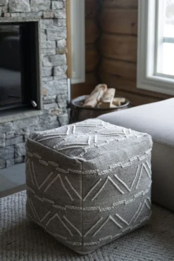 Puff lys beige - 40x40x40 cm