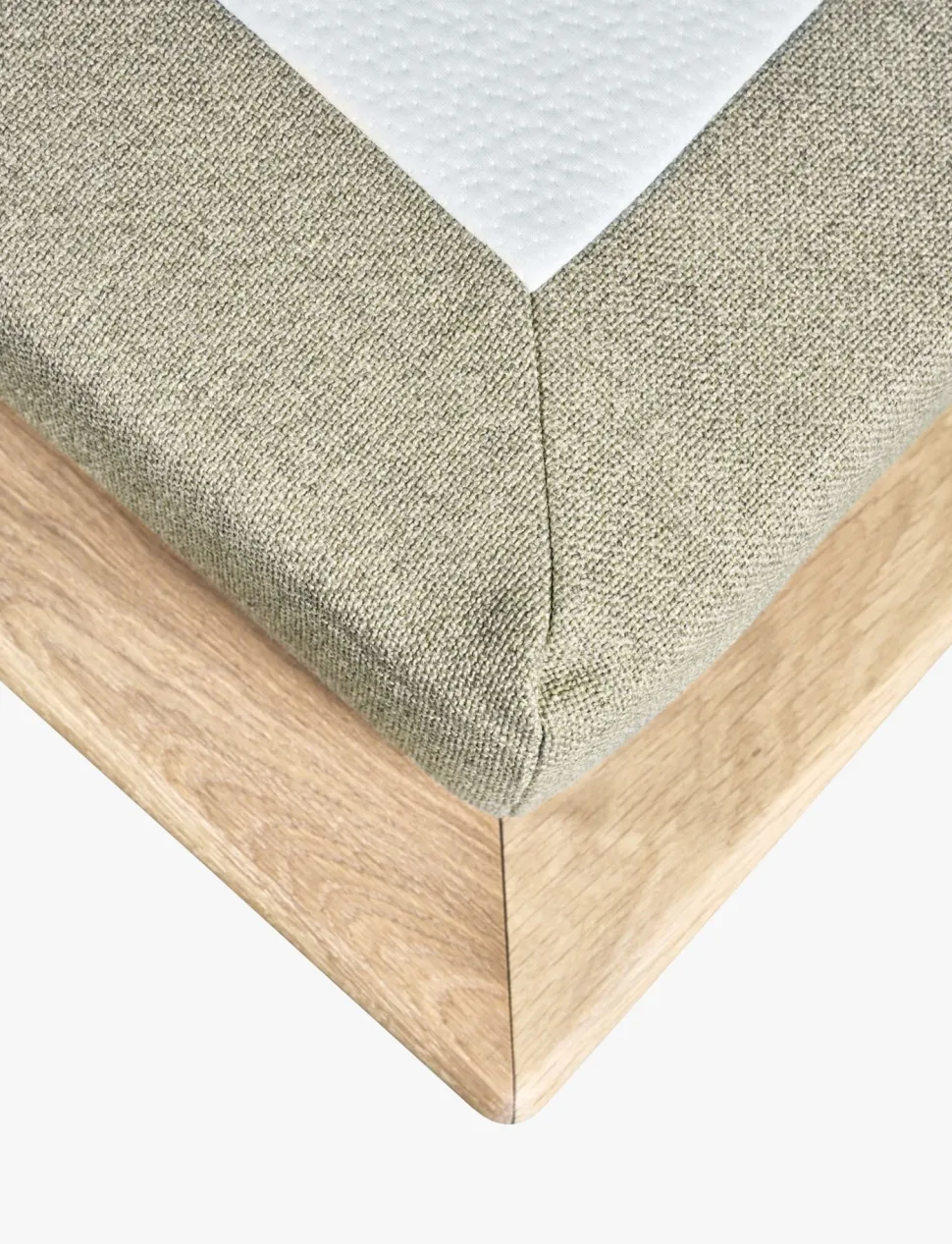 Seng hvitoljet eik beige - 180x200 cm