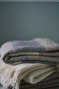 Ullpledd taupe - 130x170 cm